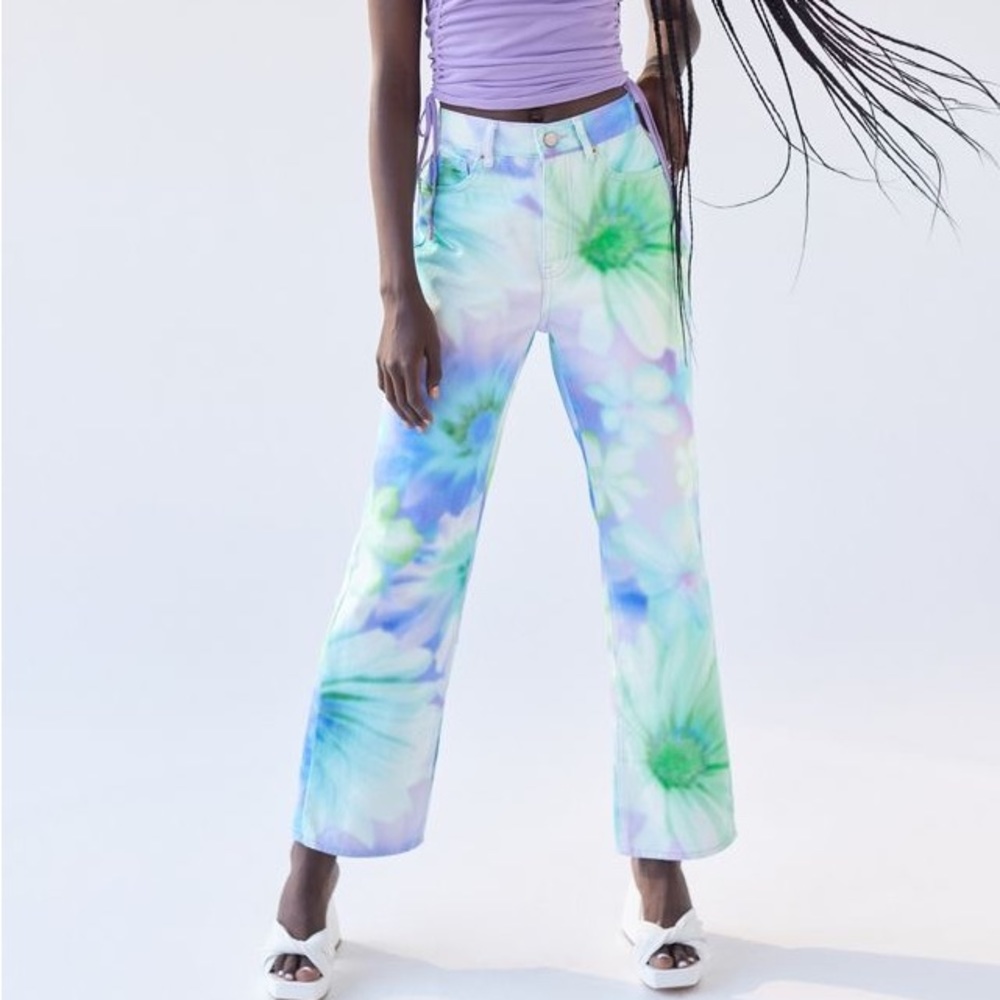 💠HOST PICK💠 NWT BDG High Waisted Cowboy Jean